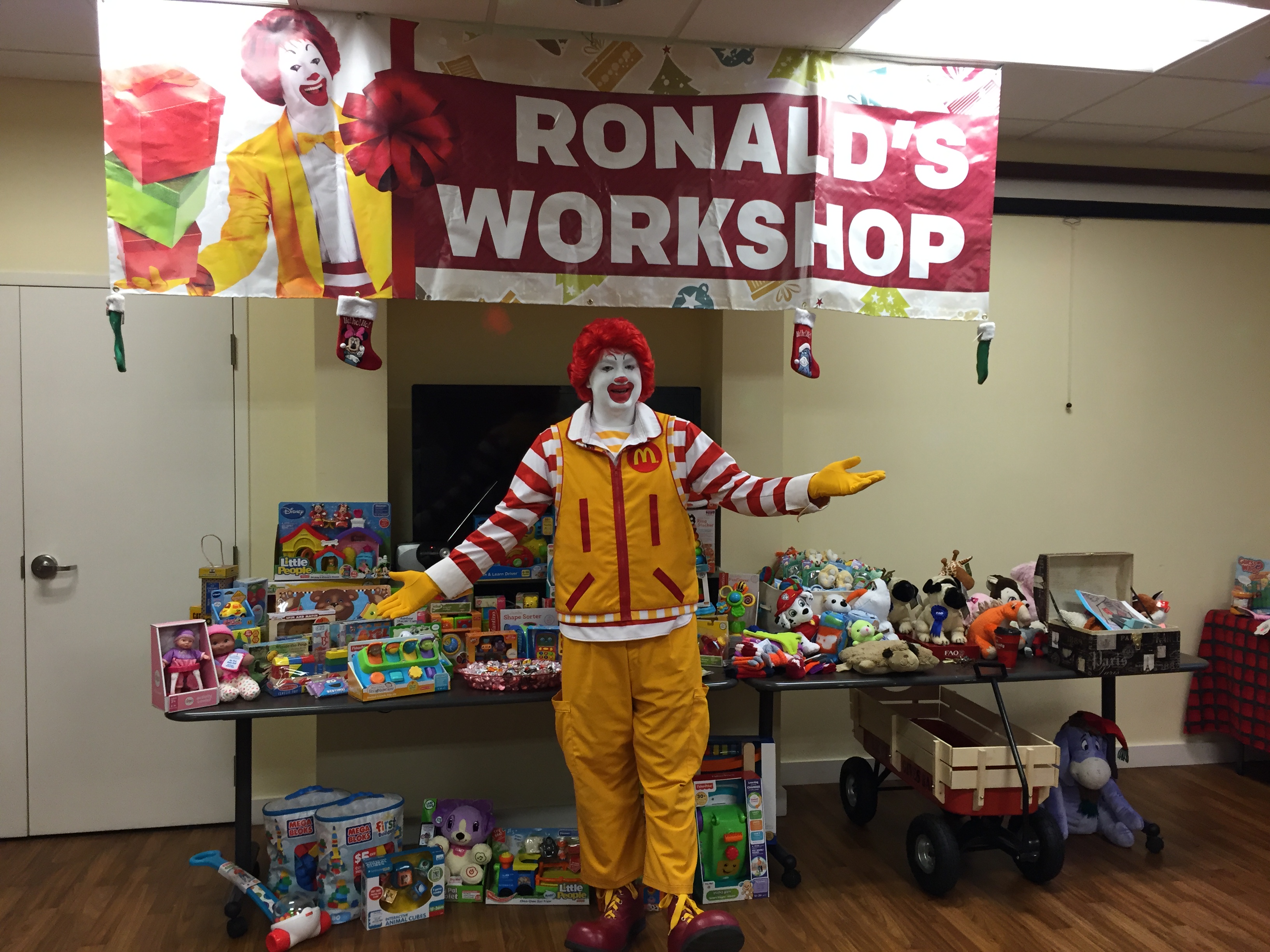 Ronald strikes a pose in the Christmas workshop