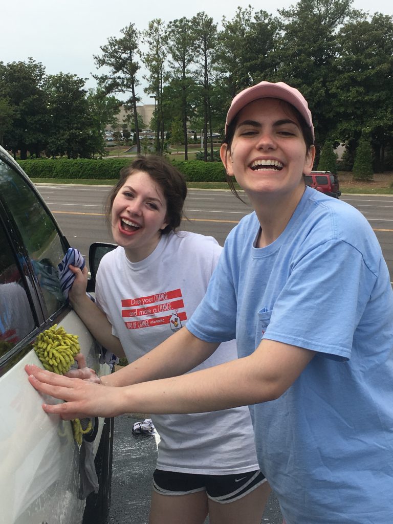 Student Leadership Council car wash