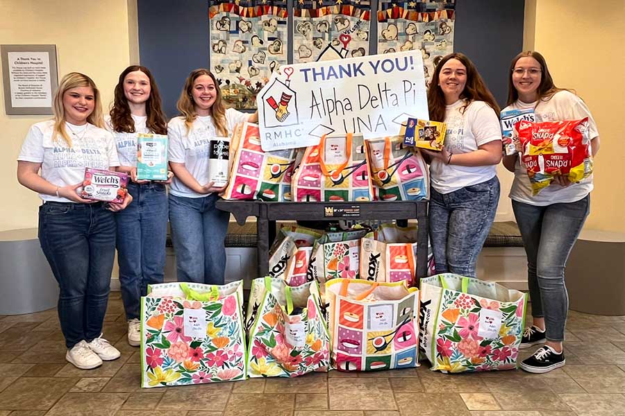 Women donate Wish List items